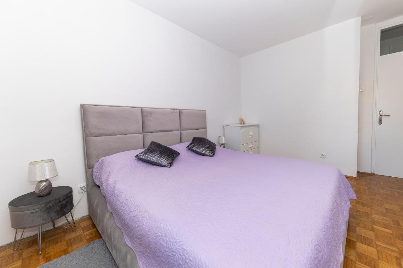 Appartement Apartman Morena à Zadar Extérieur photo
