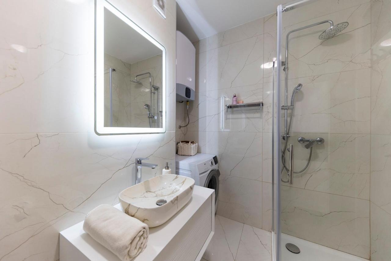 Appartement Apartman Morena à Zadar Extérieur photo